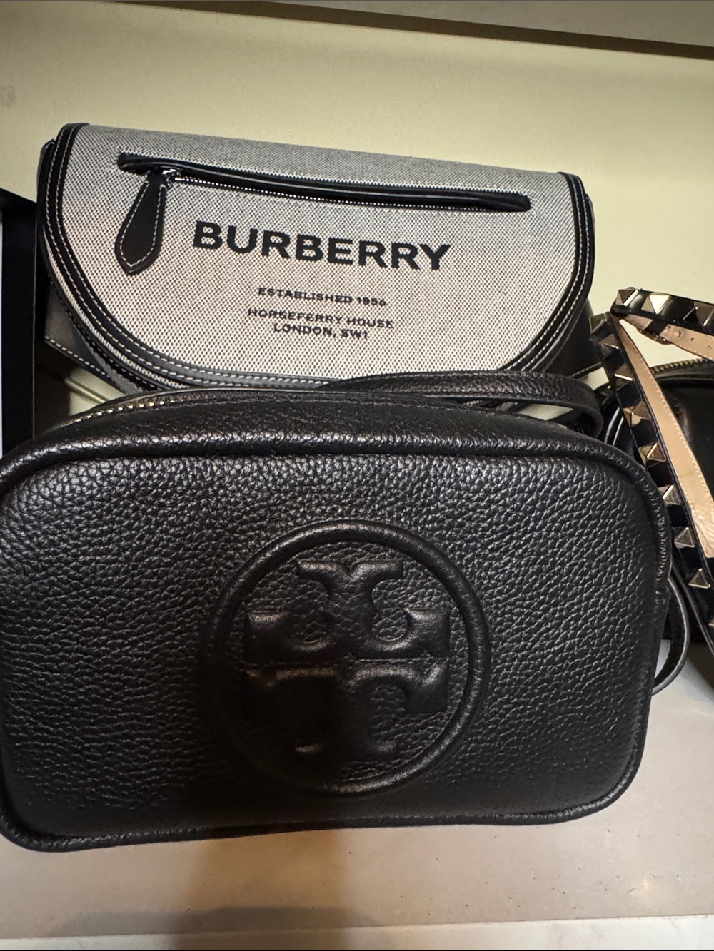 Tory Burch  Crossbody NWOT - Picture 2 of 12
